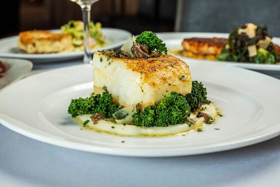 Ocean Prime, sushi restaurant in Old Naples, Naples FL