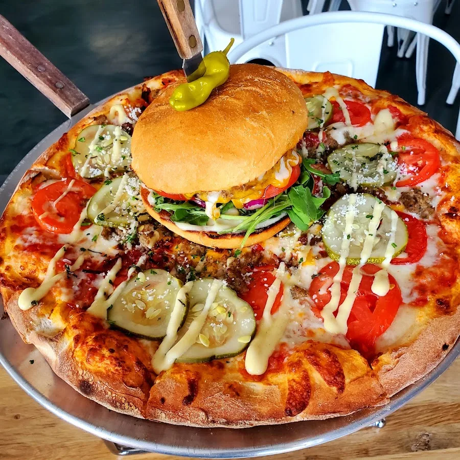 Twisted Sheep Pizza and Brew, pizza place in East Naples, Naples FL