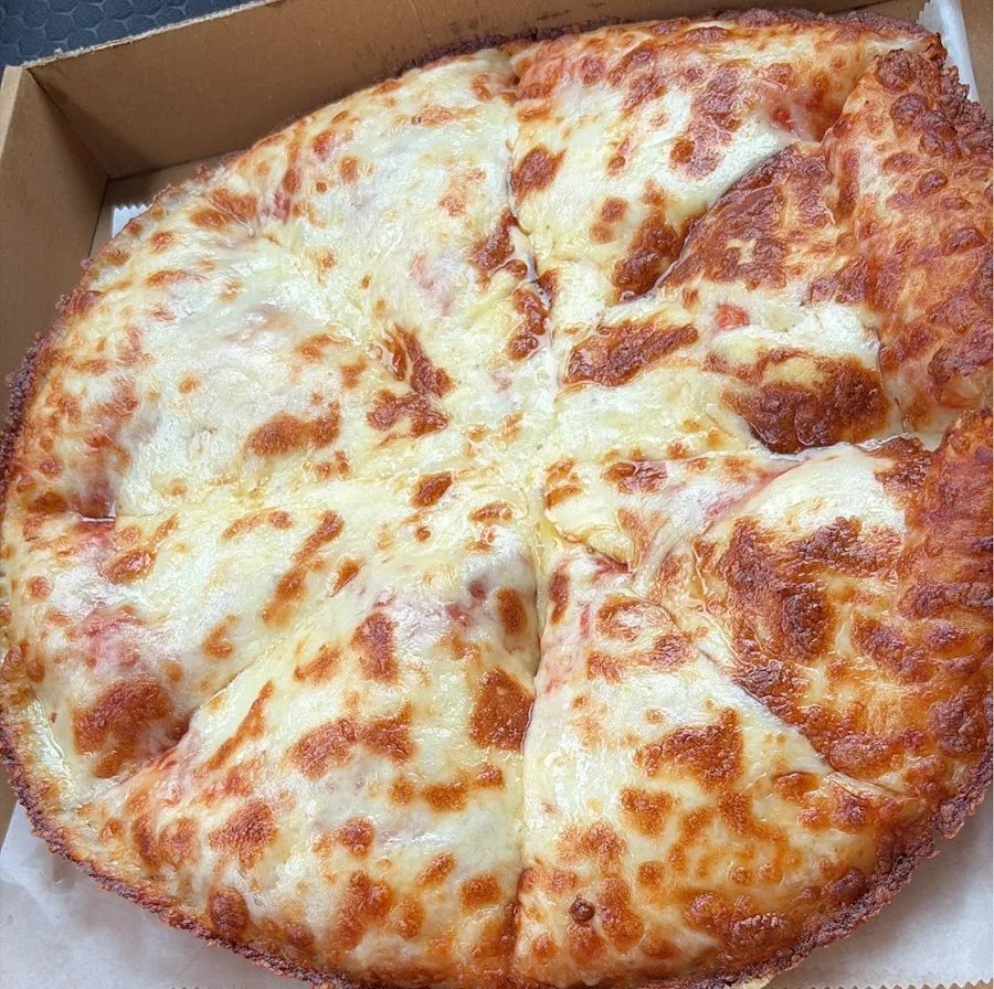 Rikat's Pizza, restaurant in East Naples, Naples FL