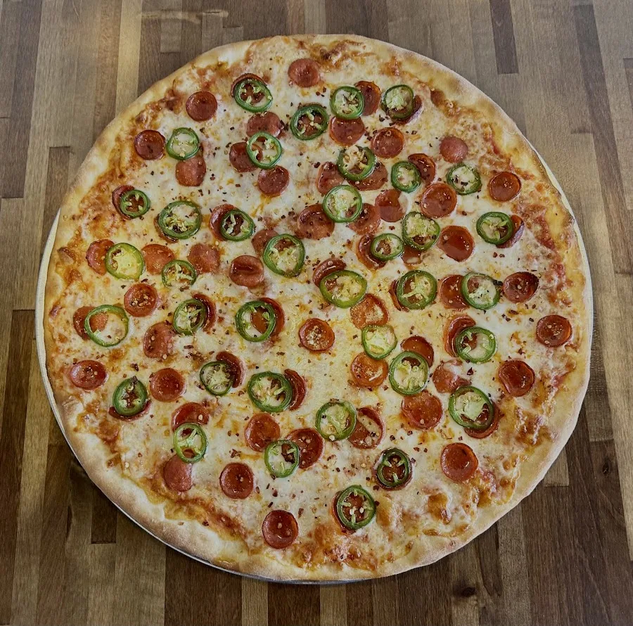 Santi´s New York Pizza, pizza place in East Naples, Naples FL